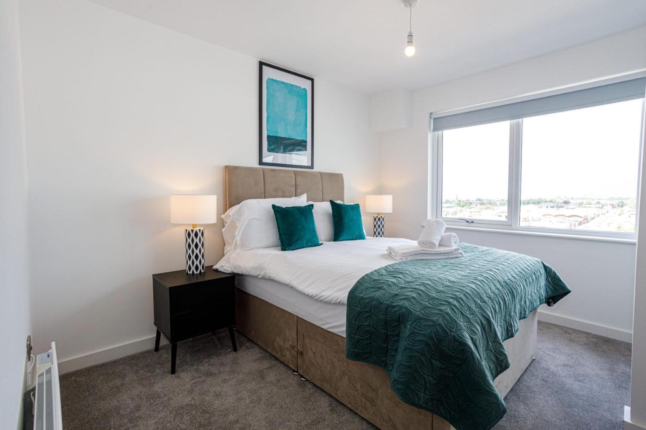 Contemporary 2 Bedroom Duplex In Salford แมนเชสเตอร์ ภายนอก รูปภาพ